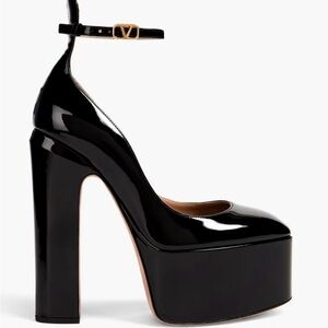 VALENTINO GARAVANI
Tan-Go patent-leather platform pumps
Size IT 41 
Black